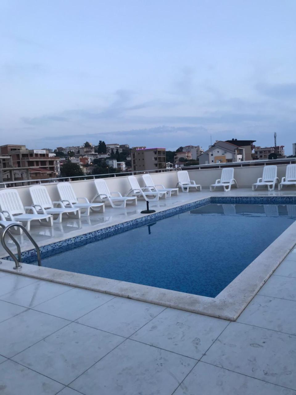 Apartmani Belma Dobra Voda Ngoại thất bức ảnh