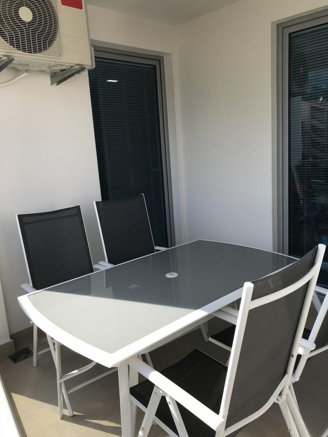 Apartmani Belma Dobra Voda Ngoại thất bức ảnh